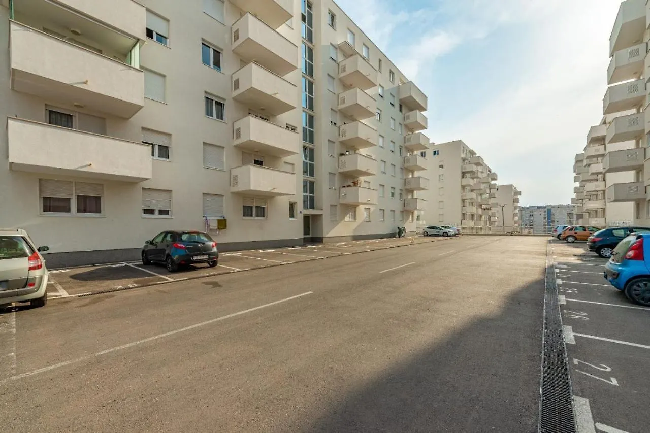 Lovely Apartment Zadar